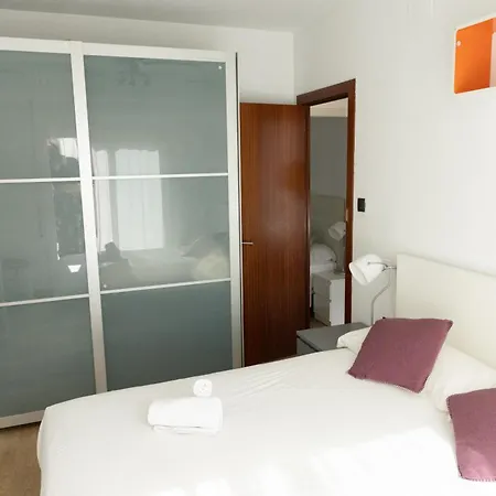 Apartment Maria Cristina Mercader Estrella *