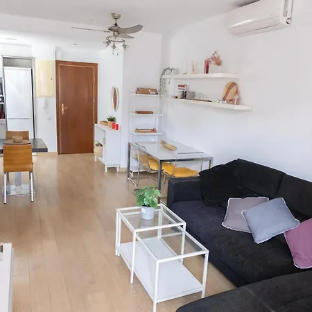 Apartment Maria Cristina Mercader Estrella